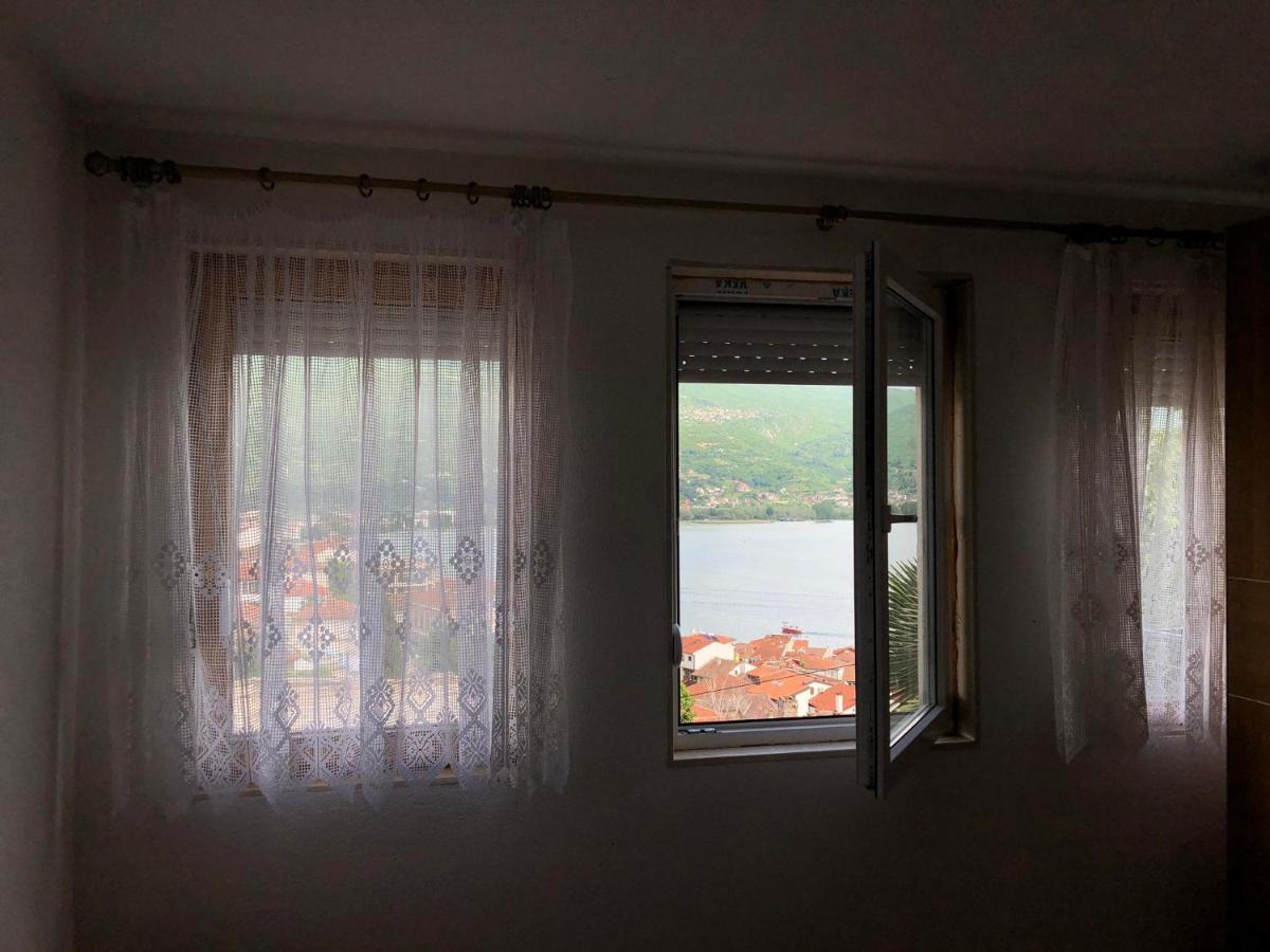 Apartments Veronika Ohrid Exterior photo